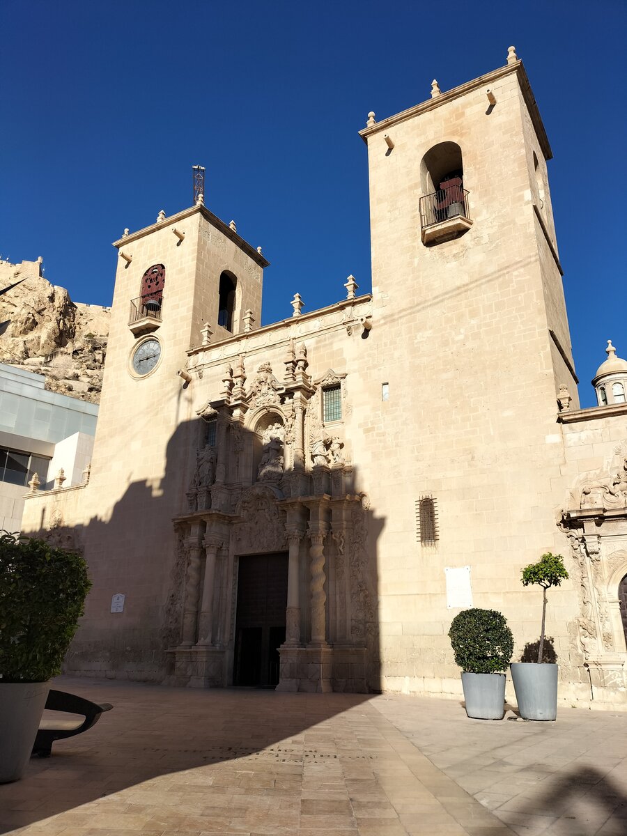 Alicante, Basilica de Santa Maria, 13.11.2023