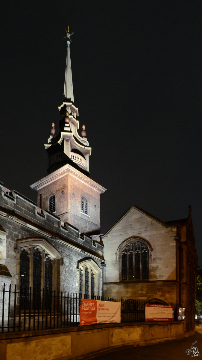 All Hallows-by-the-Tower ist eine auf das 7. Jahrhundert zurckgehende Kirche in London. (September 2013)