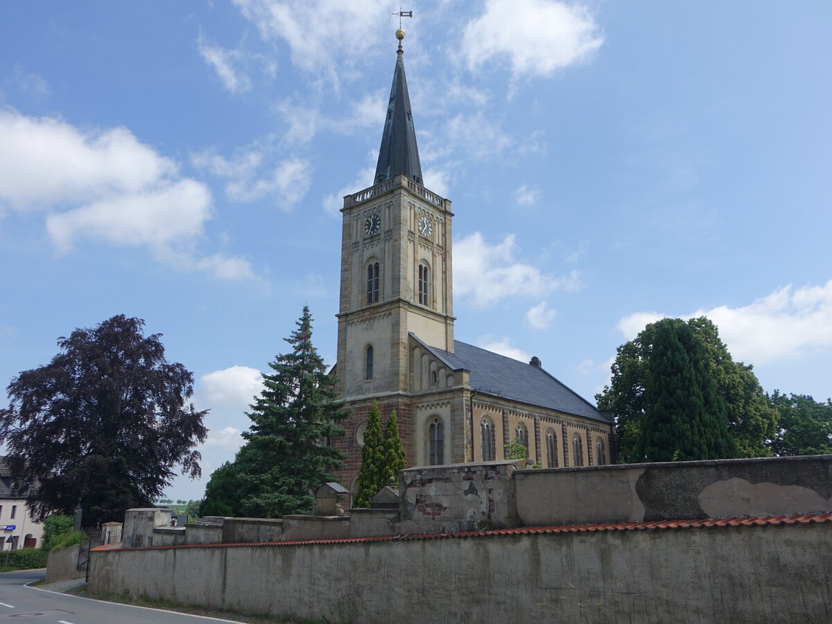 Altkirchen, evangelische Dorfkirche, erbaut von 1870 bis 1871 (24.06.2023)
