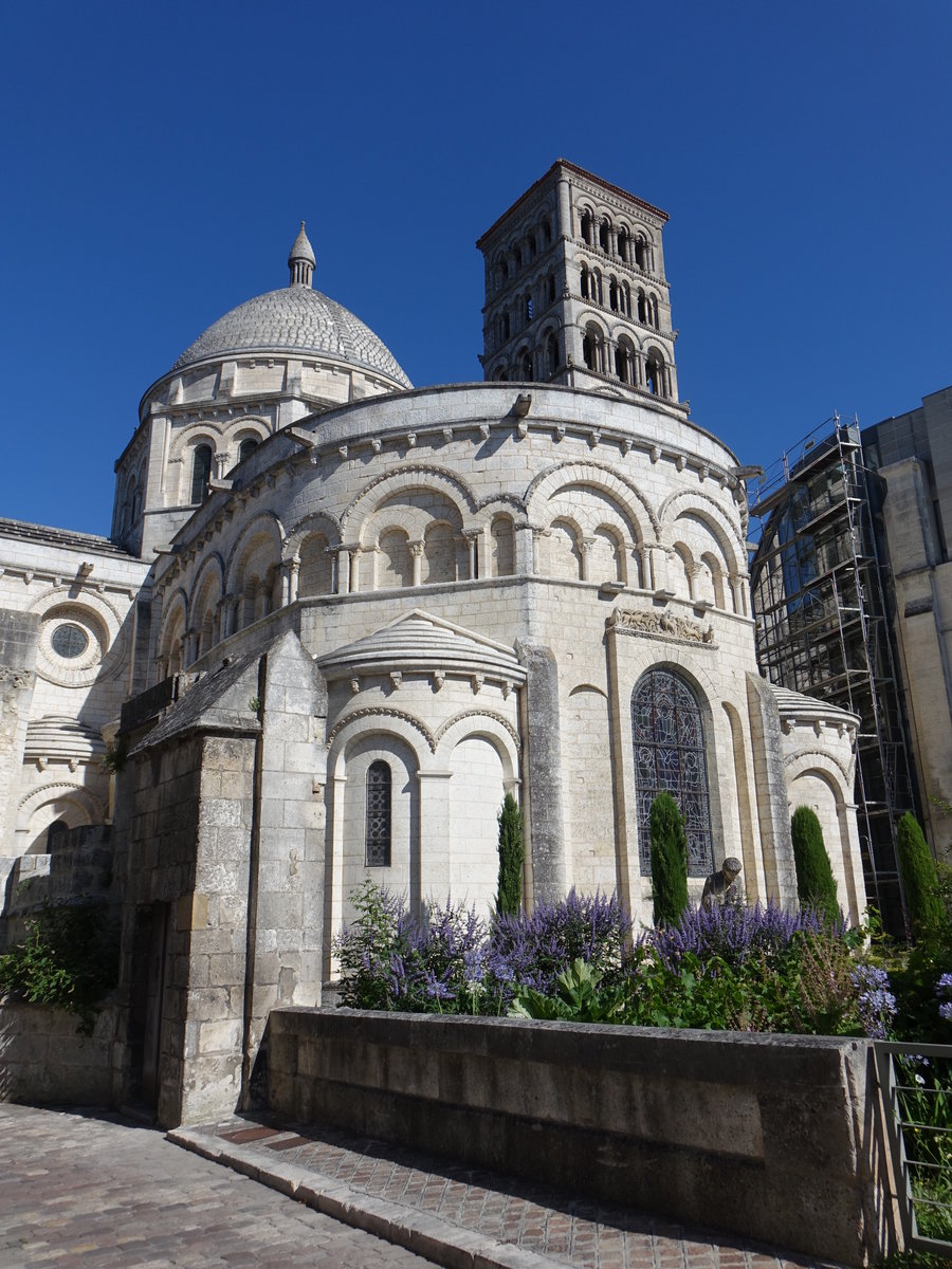 Angouleme, Kathedrale Saint-Pierre, erbaut im 12. Jahrhundert (15.07.2017)