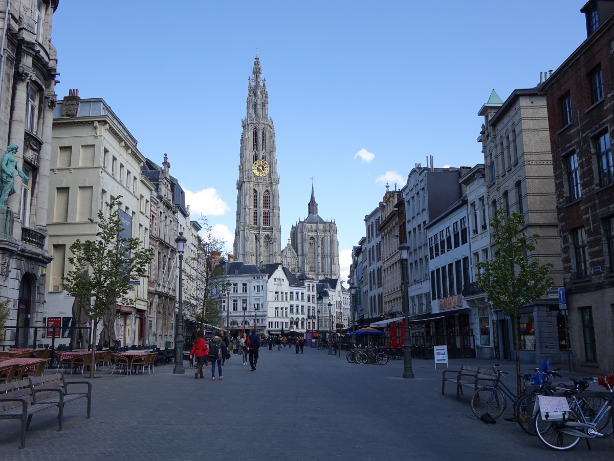Antwerpen, Suikeriu Platz mit Liebfrauenkathedrale (28.04.2015)