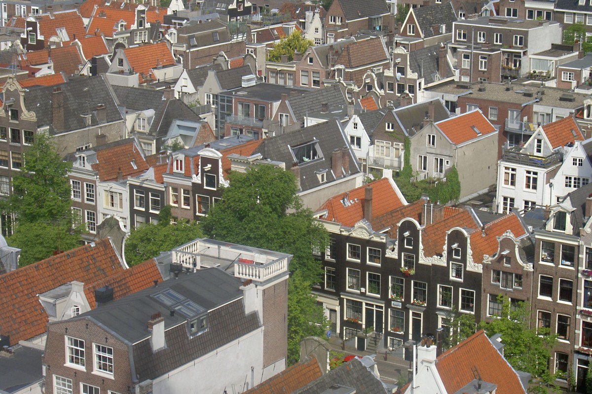 Aussicht von der Westerkerk in Amsterdam. Aufnahme: August 2005.