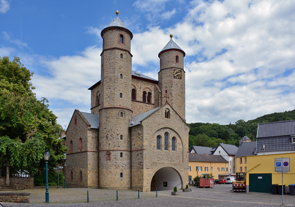Bad Mnstereifel - St. Chrysanthus und Daria - Kirche - 27.07.2016
