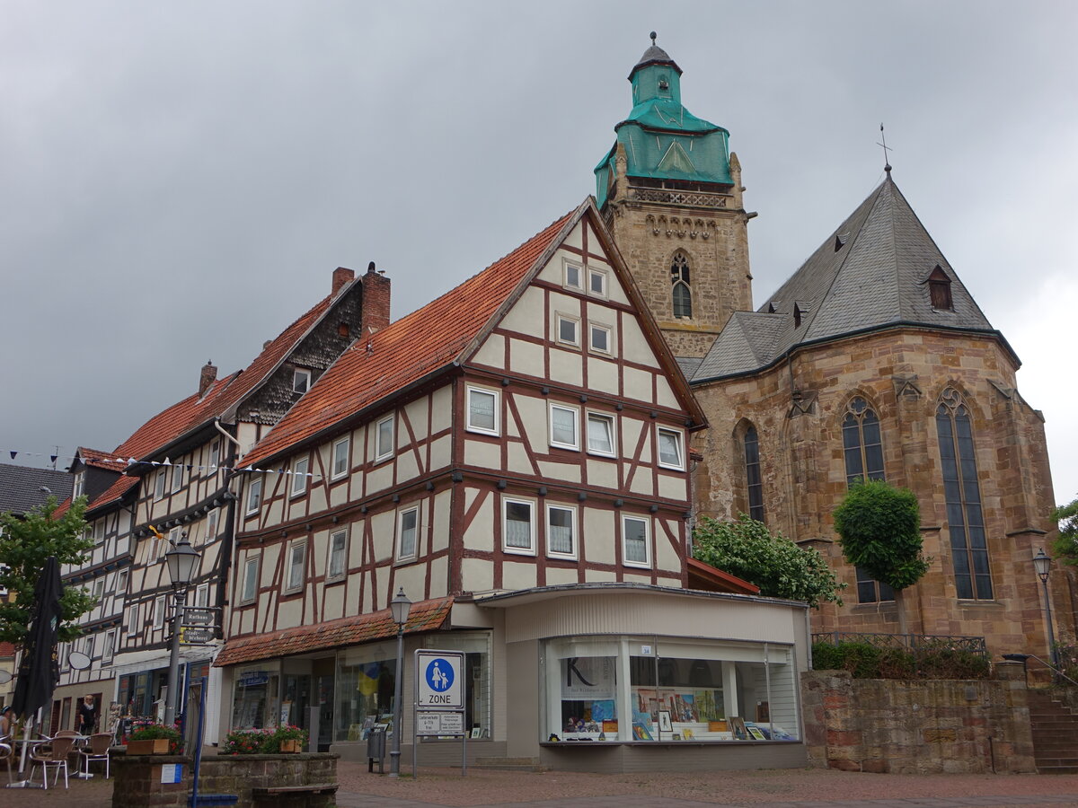 Bad Wildungen, evangelische Stadtkirche, sptgotische Hallenkirche aus dem 14. Jahrhundert (05.08.2022)