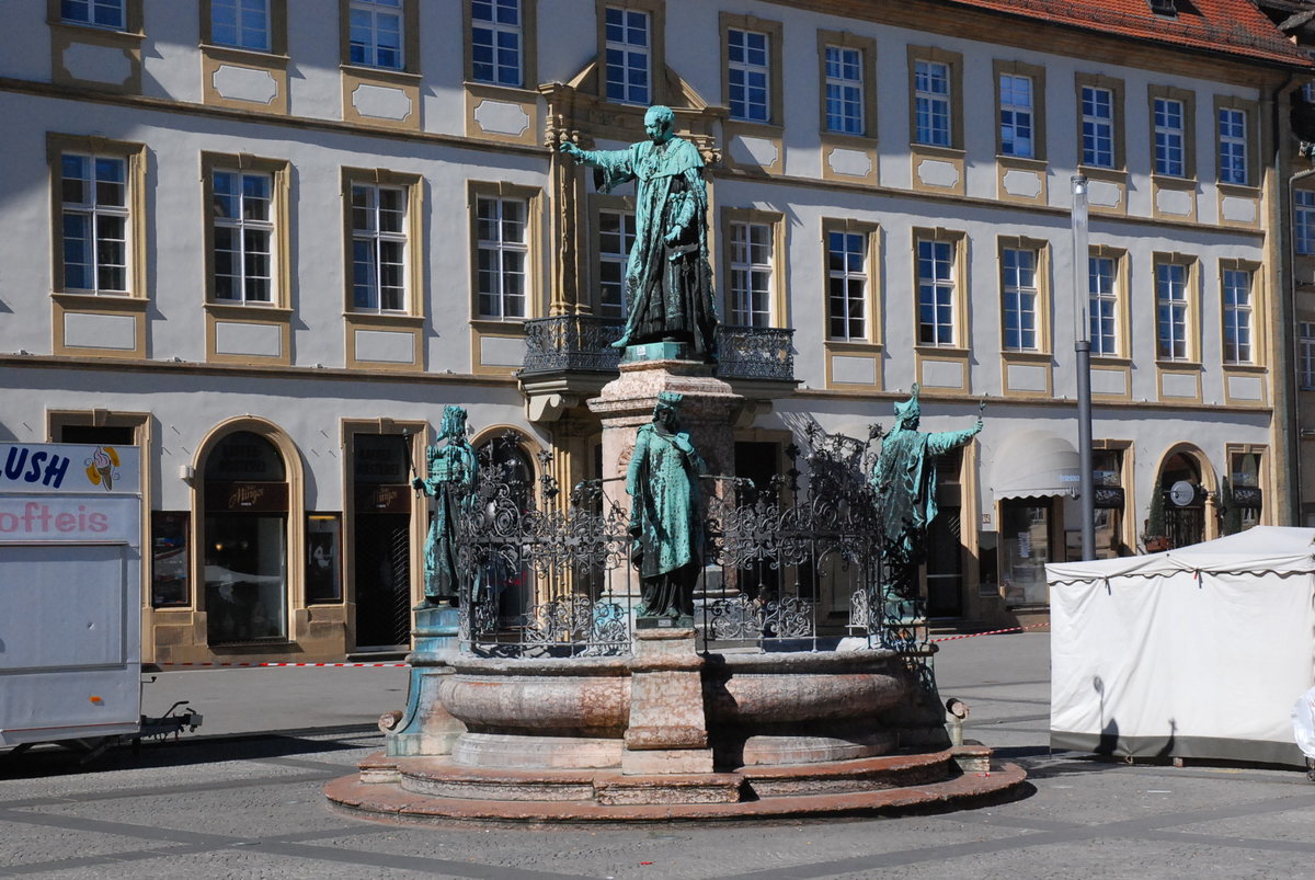 Bamberg, Maximiliansplatz. Maximiliansbrunnen, benannt nach dem bayrischen Knig Maximilian I., erbaut 1888 - 06.05.2018