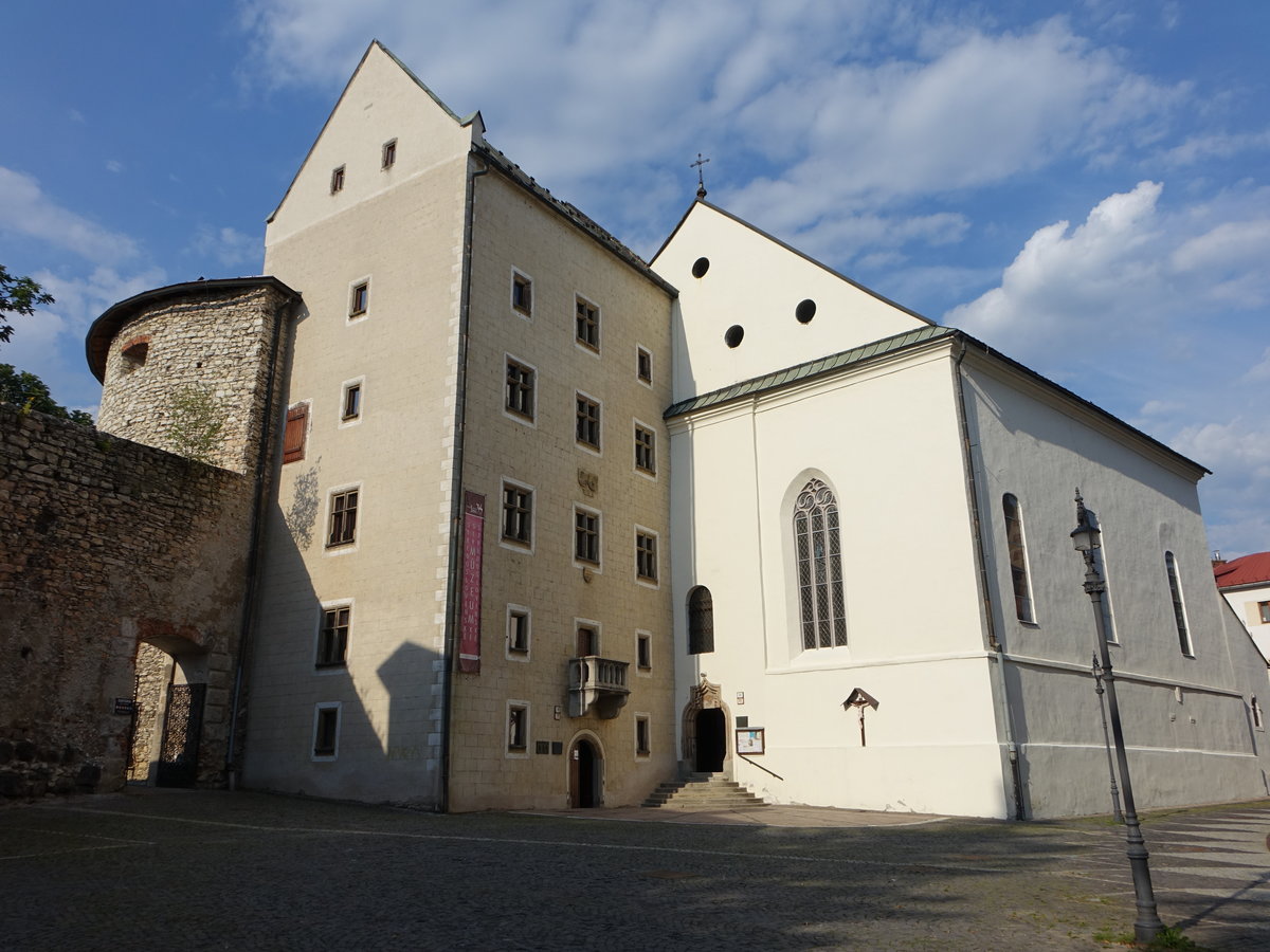 Banska Bystrica / Neusohl, Hl. Kreuz Kirche am Namesti Stefana Moysesa (07.08.2020)