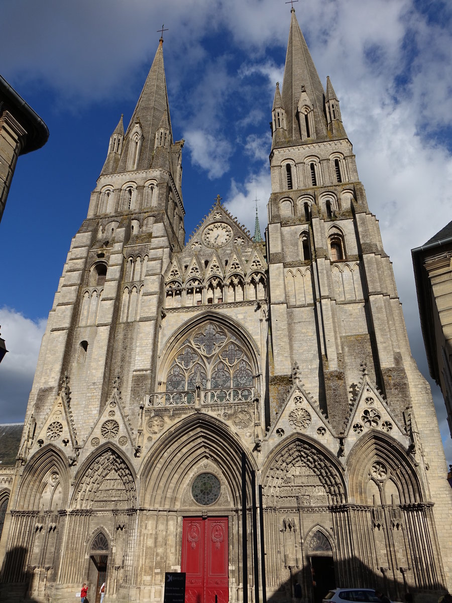 Bayeux, gotische Kathedrale Notre-Dame, erbaut ab 1180 (13.07.2016)