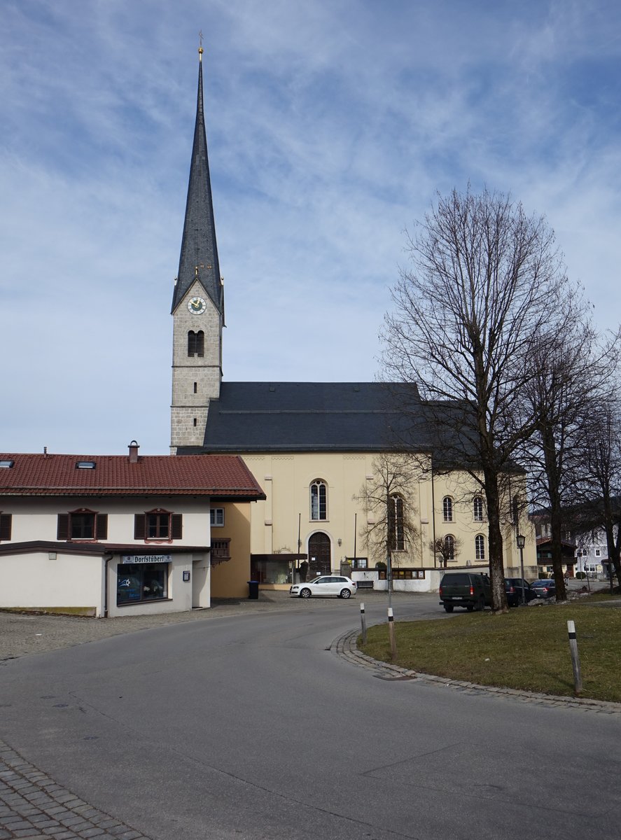 Bergen a. Chiemsee, Pfarrkirche St. gidius, neuromanisch, erbaut bis 1863 von Franz Scheck (26.02.2017)