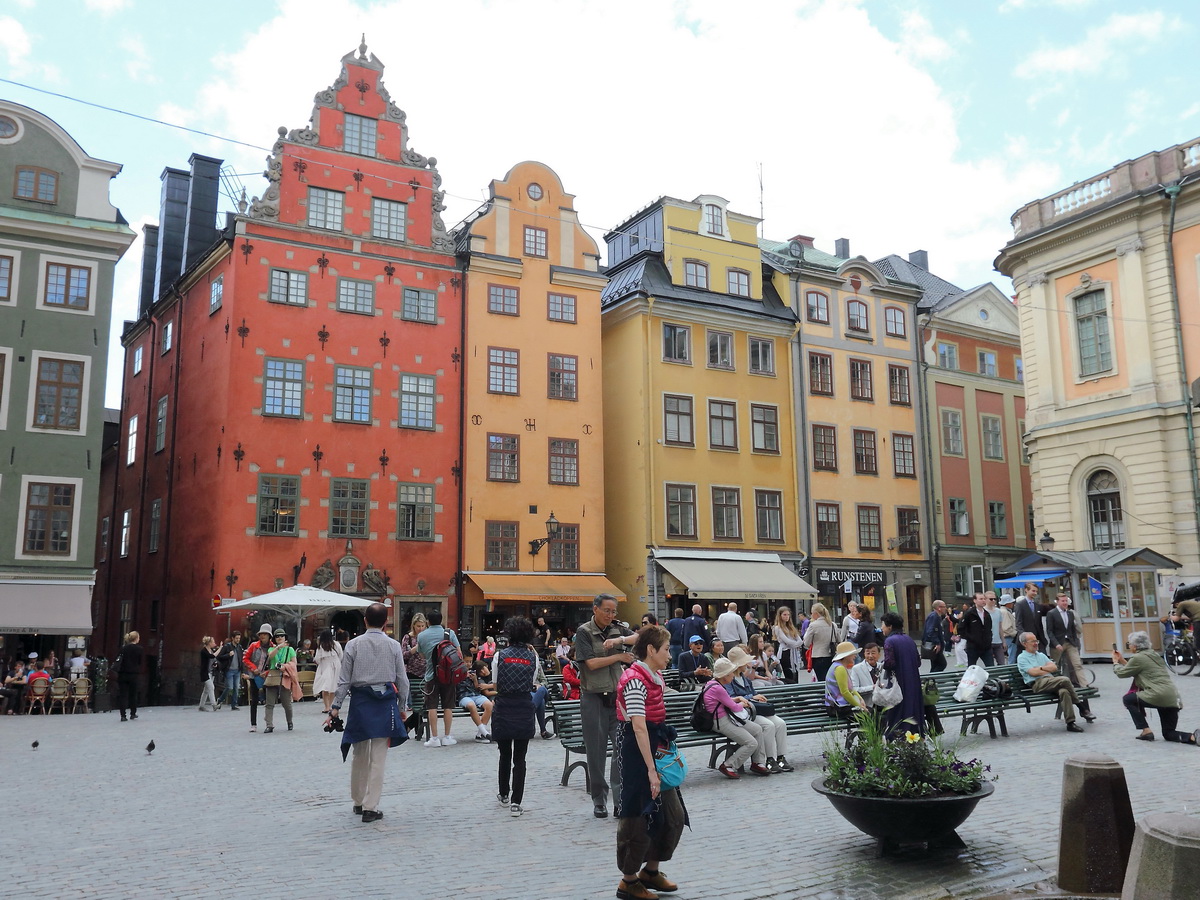 Blick in die Altstadt von Stockholm , hier Stortorget am 20. Juni 2016