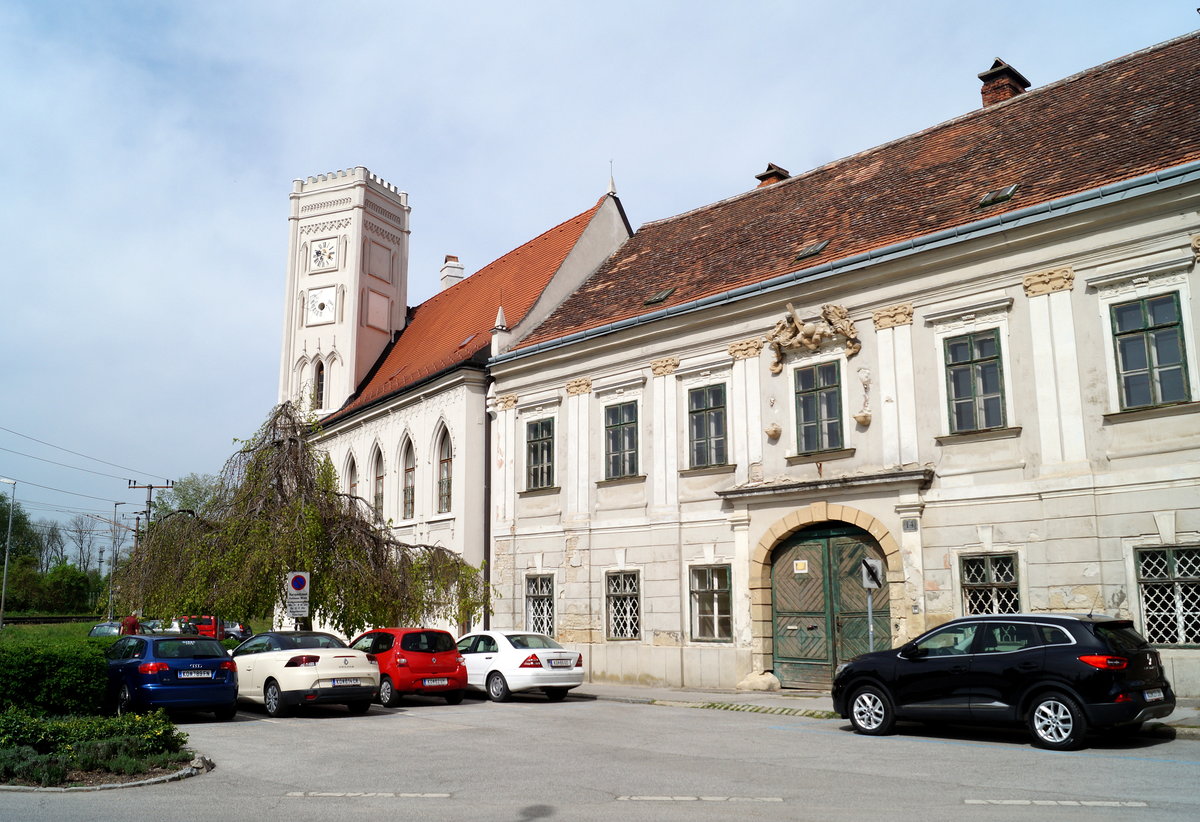 Blick auf das ehemalige Passauer Kastenamt in Stockerau (N). Heute befindet sich ein Wohnhaus darin. 26.04.2019.