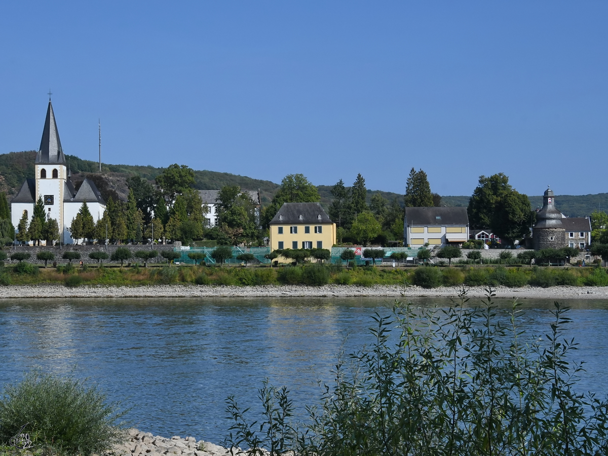 Blick ber den Rhein auf Unkel. (August 2018)