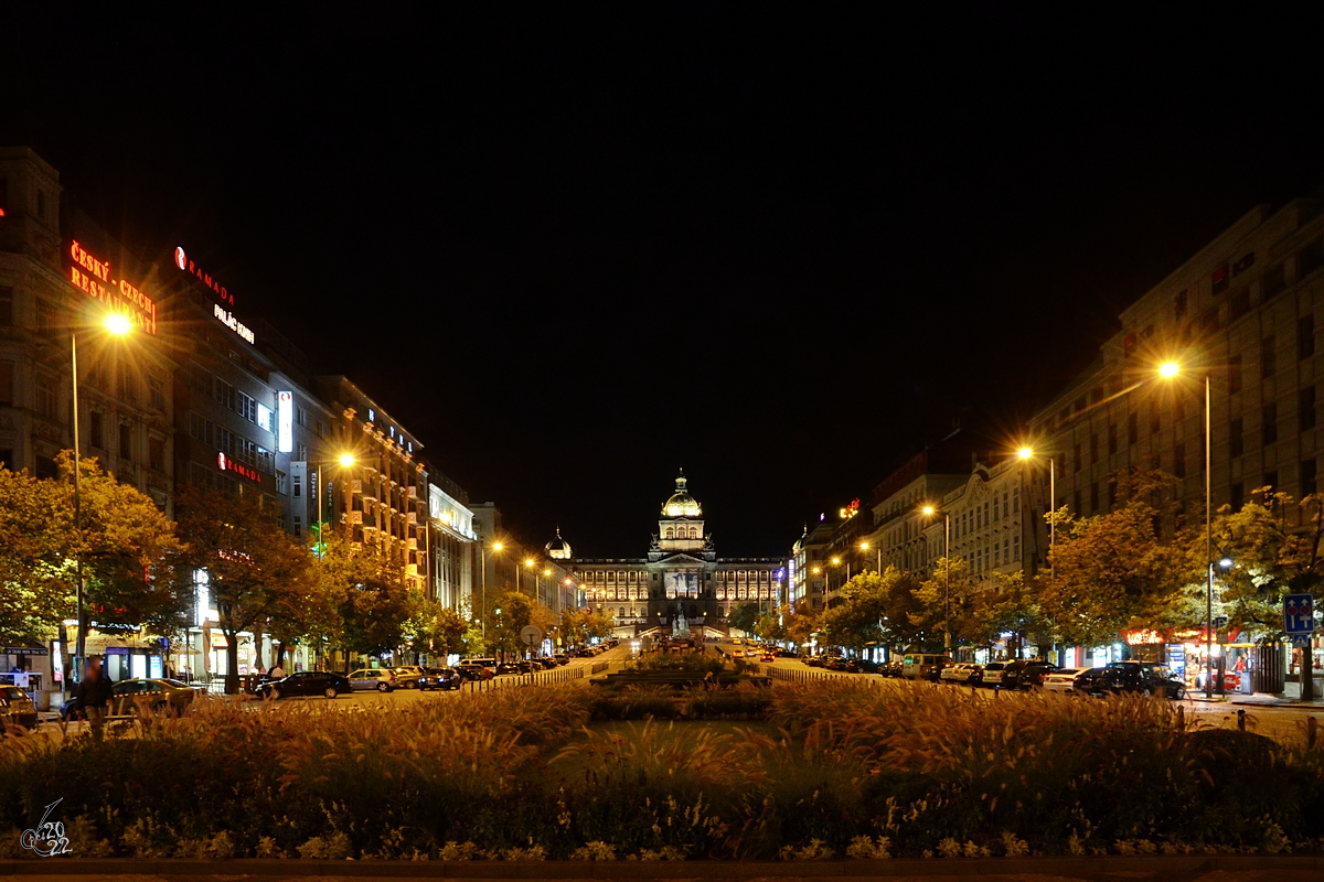 Blick ber den Wenzelsplatz in Prag. (September 2012)