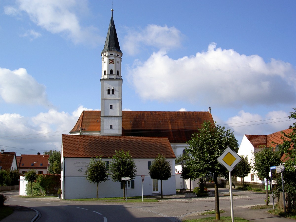 Blindheim, Pfarrkirche St. Martin und alte Dorfschmiede (24.08.2014)