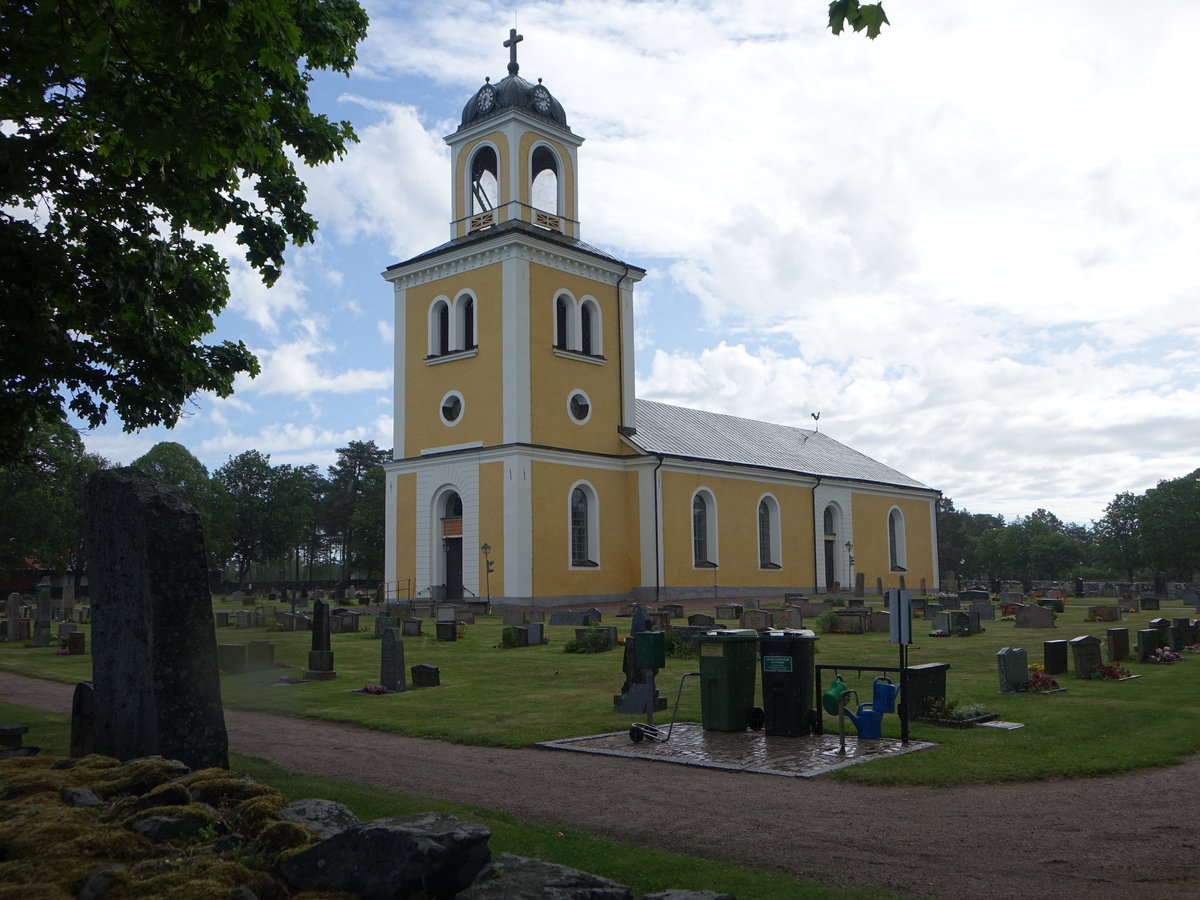 Brstil, Ev. Kirche, erbaut ab 1719 im neoklassizistischen Stil (23.06.2017)