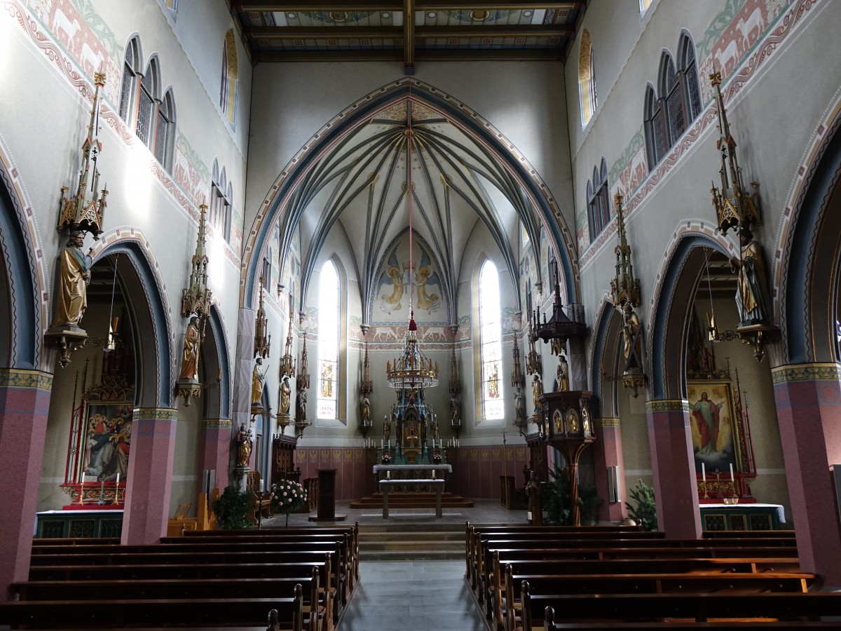 Bonlanden, neugotischer Innenraum der Klosterkirche St. Michael (29.01.2016)