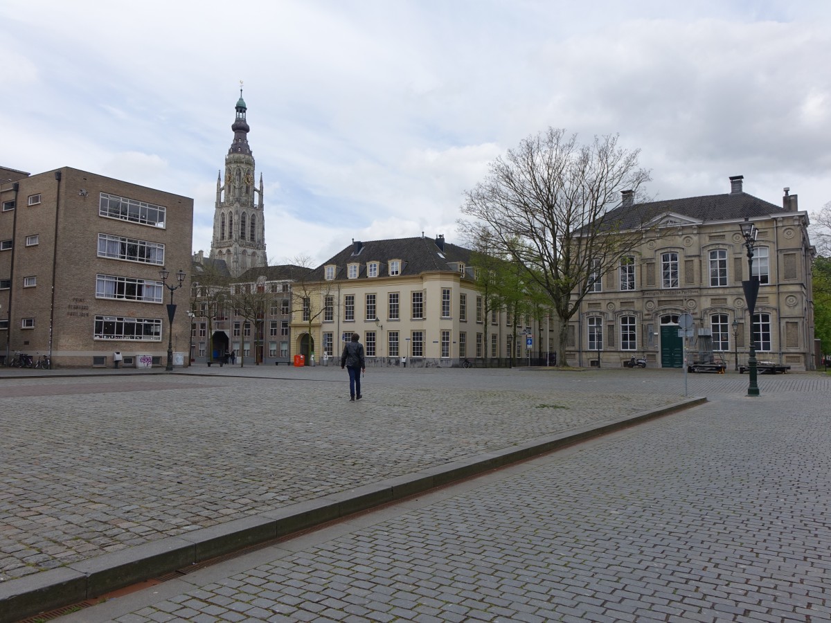 Breda, Gebude am Kasteelplein (01.05.2015)