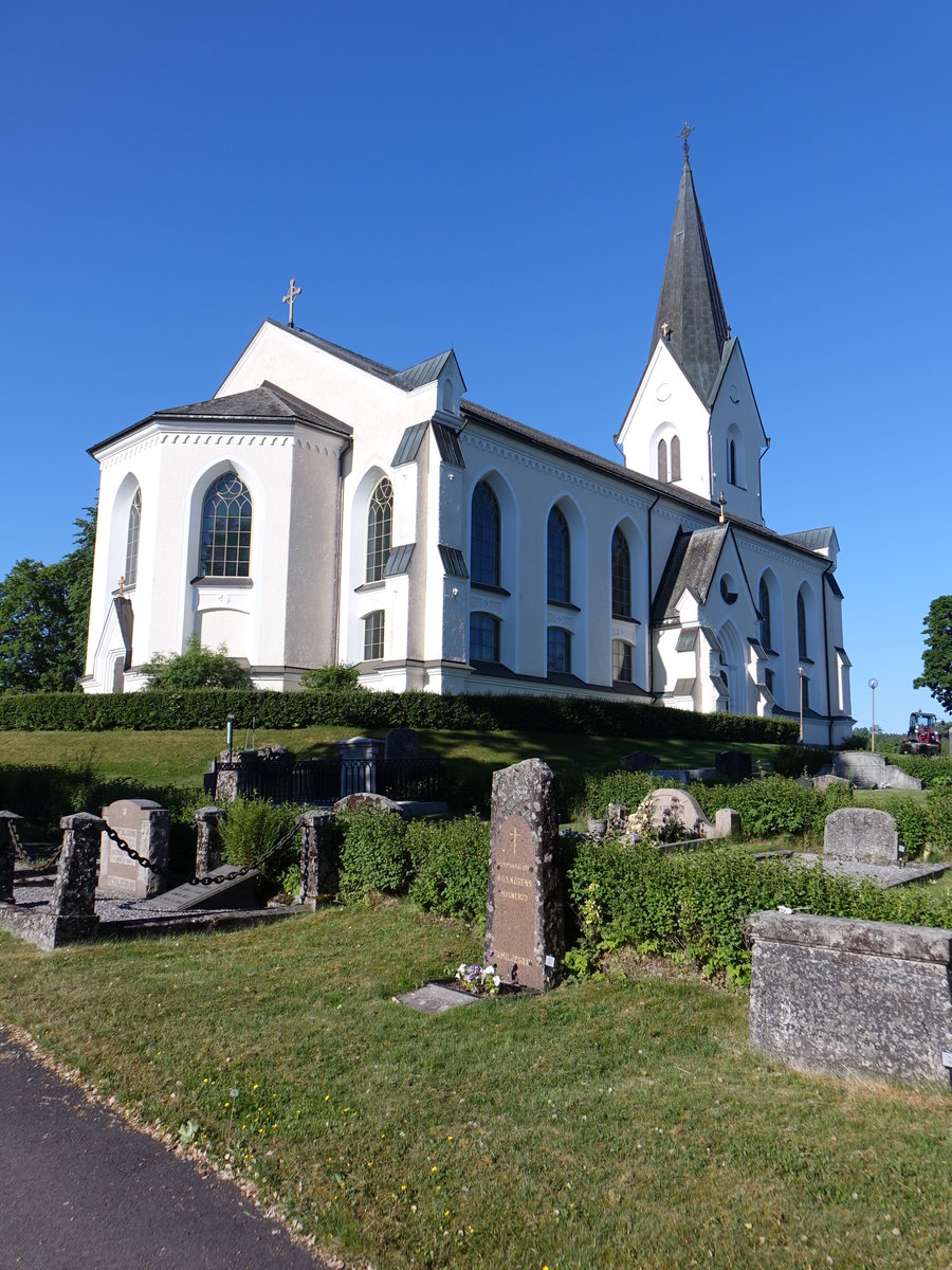 Brunskog, Ev. Kirche, neugotisch erbaut von 1973 bis 1975 durch Architekt Jerk Alton (31.05.2018)