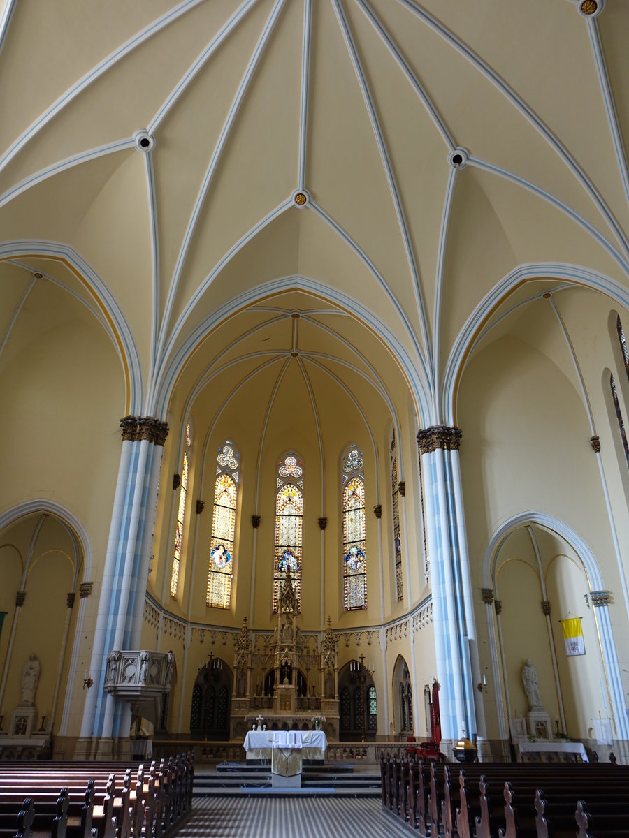 Budapest, neugotischer Innenraum in der Rzsafzr Kirlynja Templom (26.08.2018)
