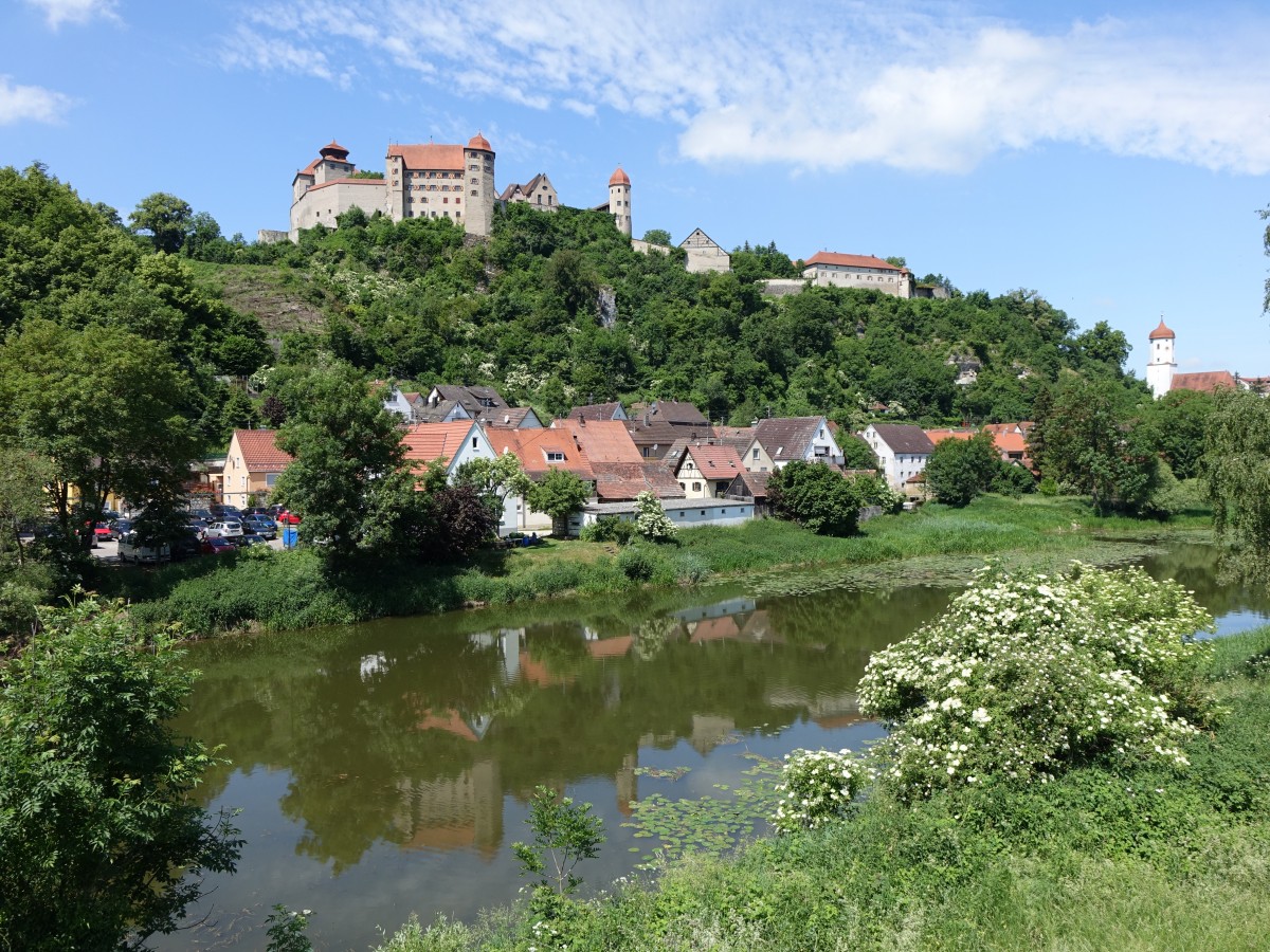 Burg Harburg aus dem 11. Jahrhundert (07.06.2015)