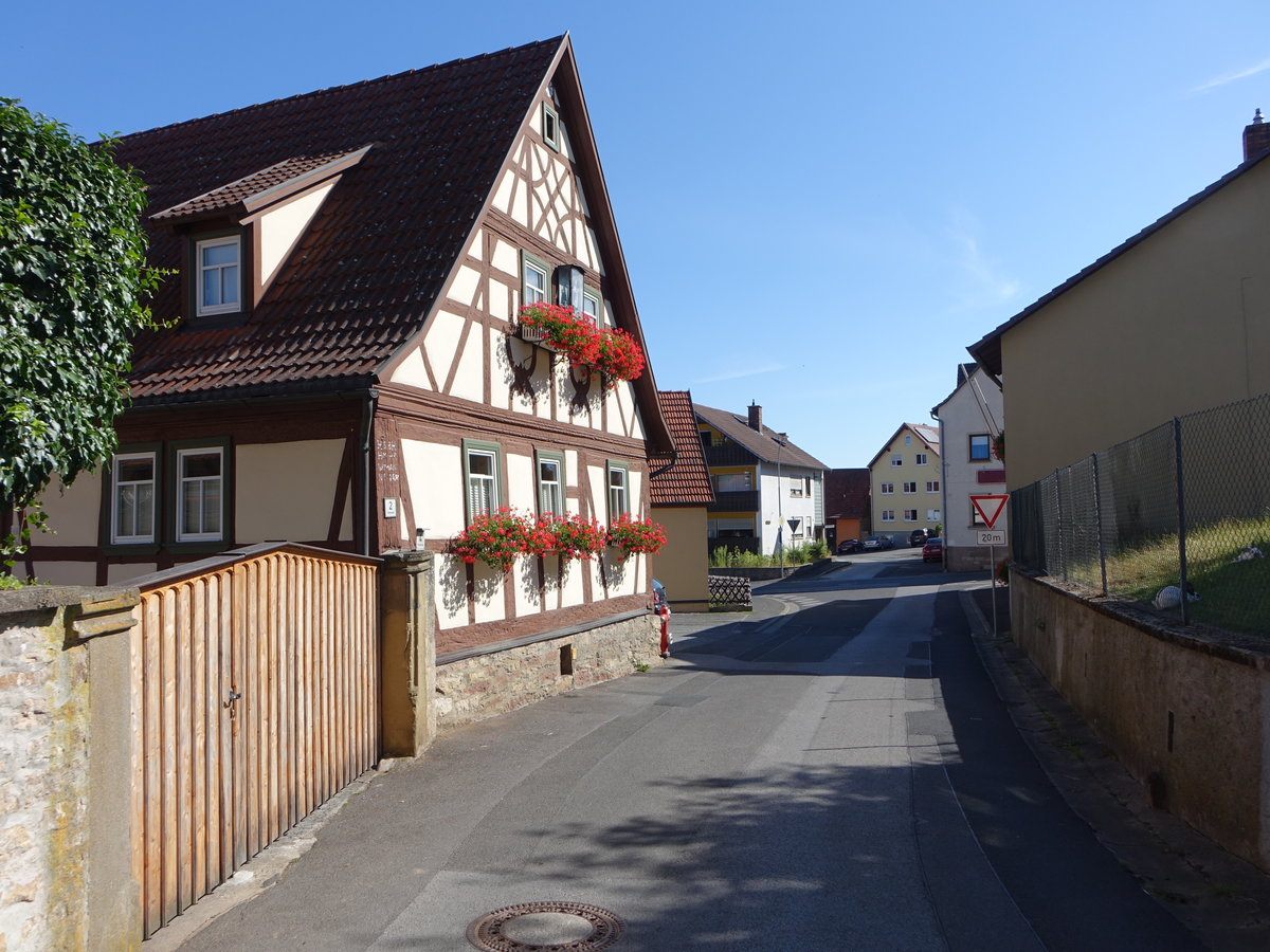 Burglauer, historisches Fachwerkhaus in der Kirchstrae (08.07.2018)