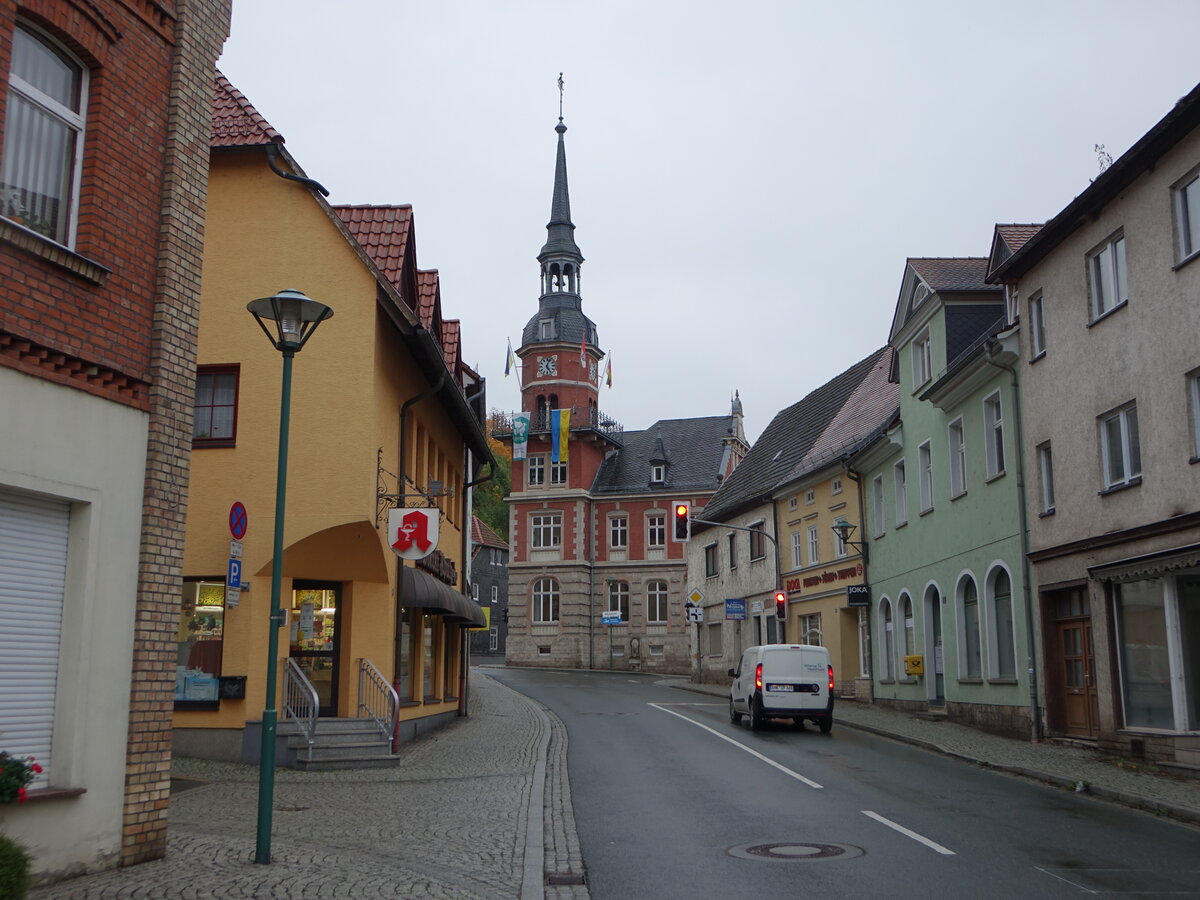 Camburg, Rathaus von 1889 am Camburger Markt (21.10.2022)