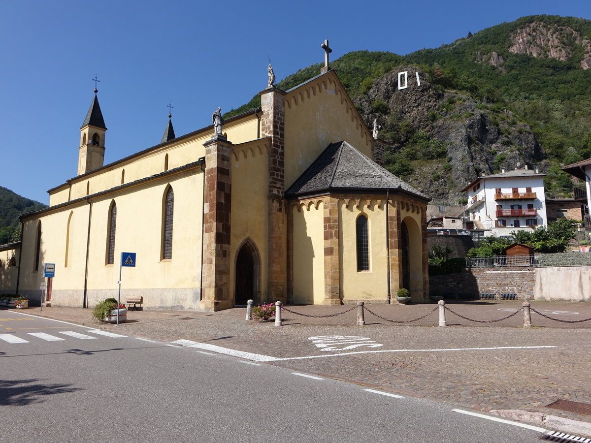 Cembra, sptgotische Pfarrkirche Santa Maria Assunta, erbaut bis 1516 (16.09.2019)