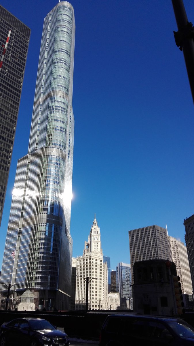 Chicago. Trump International Hotel and Tower. Aufgenommen am 02.01.2016.
