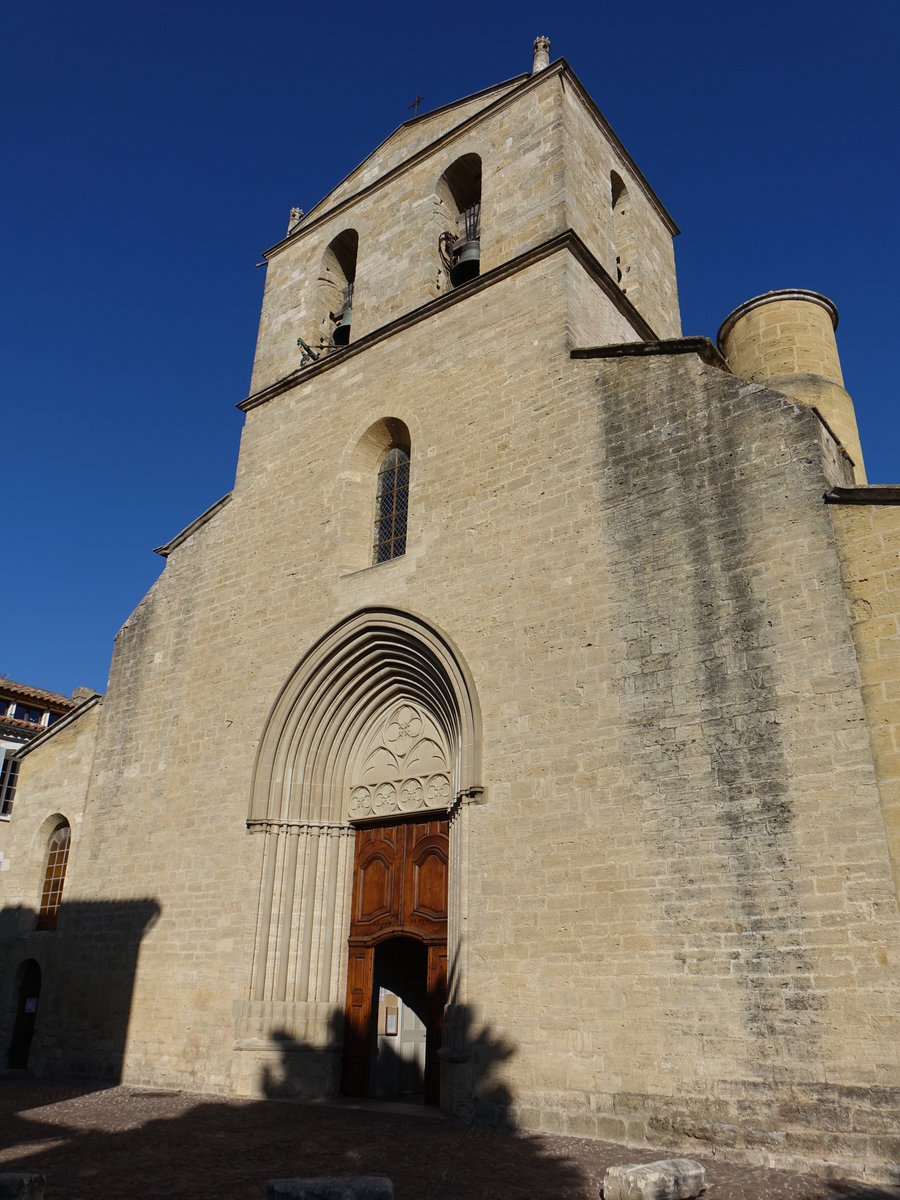 Cucuron, romanisch-gotische Notre Dame Kirche, erbaut im 13. Jahrhundert (24.09.2017)