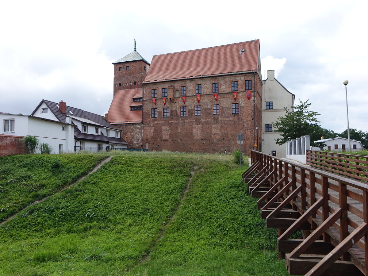 Darlowo / Rgenwalde, Schloss der pommerschen Herzge aus dem Geschlecht der Greifen, erbaut ab 1352 (01.08.2021)