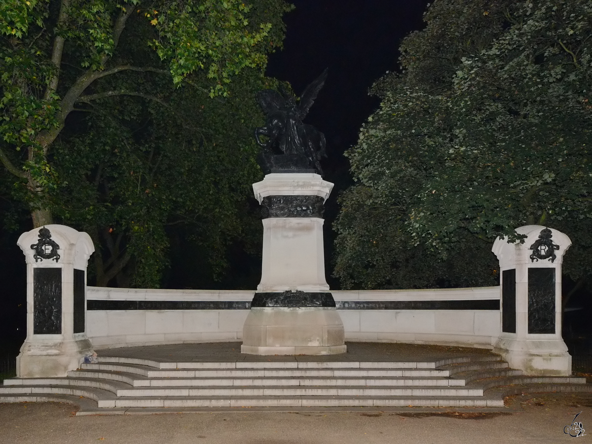 Das 1910 enthllte South African Royal Artillery Memorial soll an den Tod von 1.083 Soldaten der Royal Artillery im Zweiten Burenkrieg erinnern. (London, September 2013)