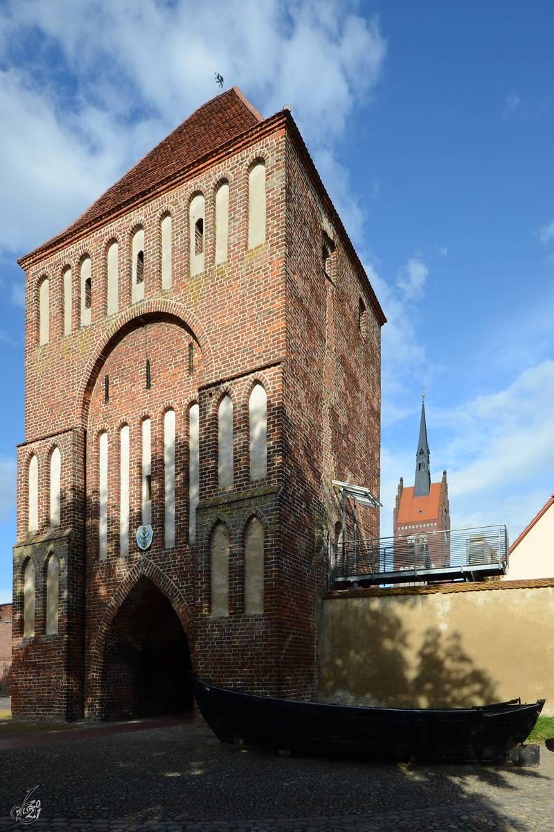 Das Anklamer Tor in Usedom wurde vermutlich um 1450 errichtet. (August 2013)