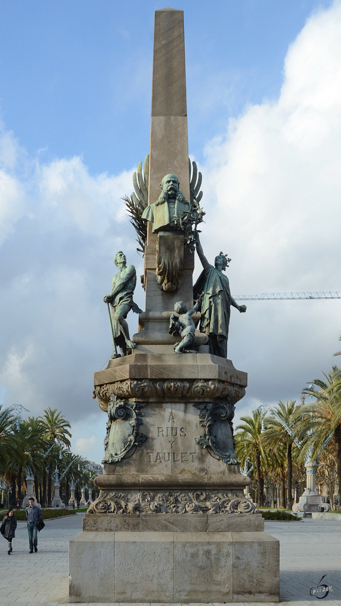 Das Denkmal fr den Juristen, Politiker und ehemaligen Brgermeister von Barcelona Francesc de Paula Rius i Taulet steht im Parc de la Ciutadella. (Dezember 2011)