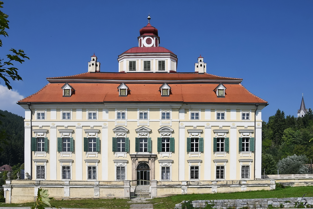 Das frhklassizistische Schloss Pckstein wurde im Zeitraum 1778 bis 1782 gebaut. (September 2019)
