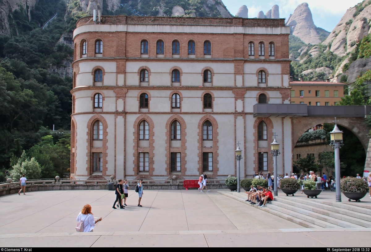 Das Kloster Montserrat, gelegen auf 721 m . NN, ist ein beliebtes Ausflugsziel fr Touristen und Wallfahrer.
[19.9.2018 | 13:32 Uhr]