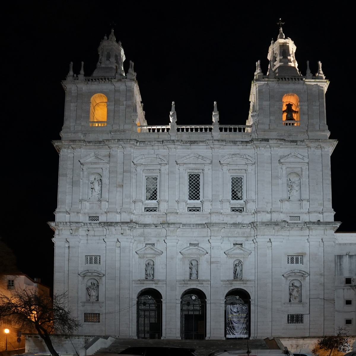 Das Kloster von So Vicente de Fora ist ein manuelinischer, ursprnglich romanischer Komplex von Sakralbauten in Lissabon. (Januar 2017)