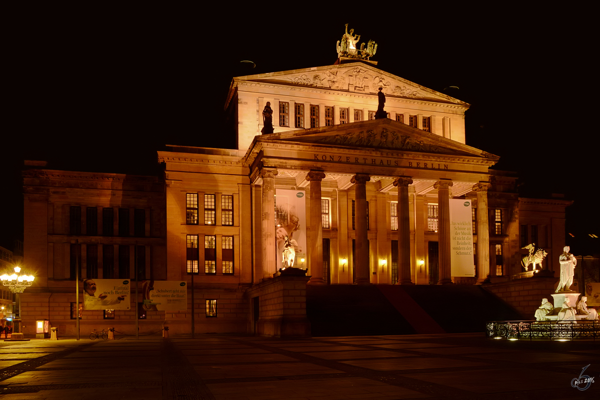 Das Konzerthaus Berlin auf dem Gendarmenmarkt im Stadtteil Mitte. (November 2014)