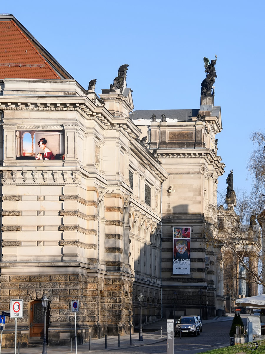 Das Ostportal des Albertinums in Dresden. (April 2018)