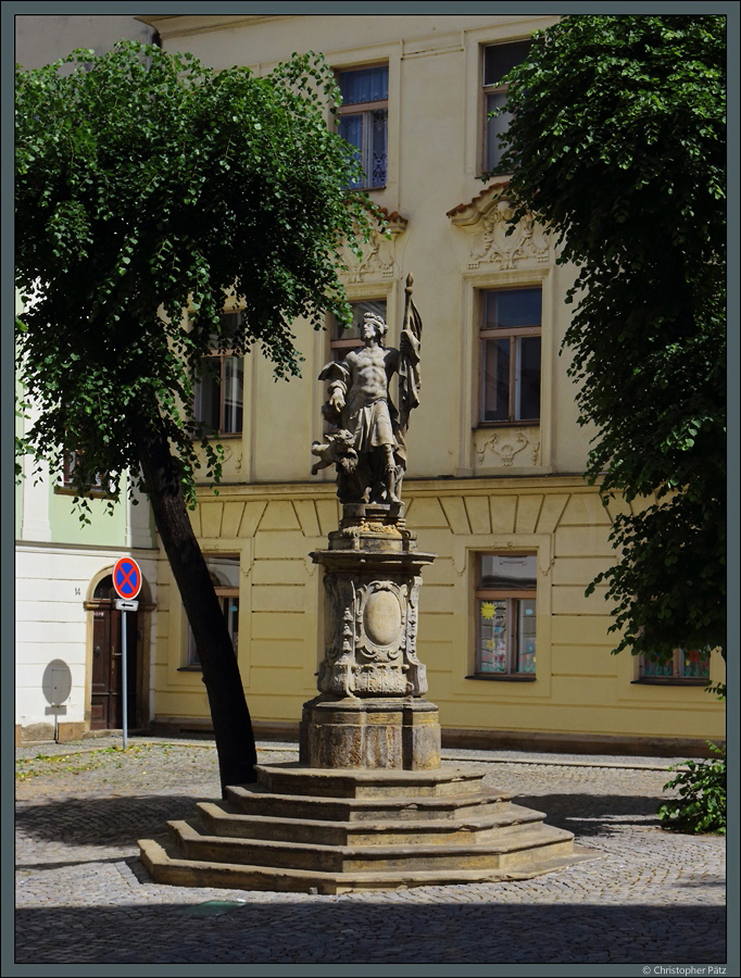 Denkmal vor der St. Michael-Kirche in Olomouc (Olmtz). (05.06.2017)