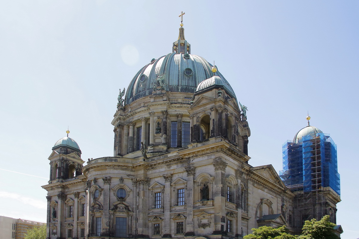 Der Berlin Dom gesehen von der Friedrichsbrcke aus am 06. Juni 2018 in Berlin.