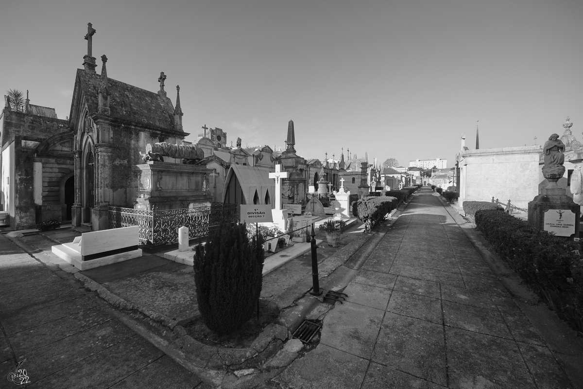 Der Friedhof von Lapa (Cemitrio da Lapa) ist der lteste romantische Friedhof in Portugal. (Porto, Januar 2017)