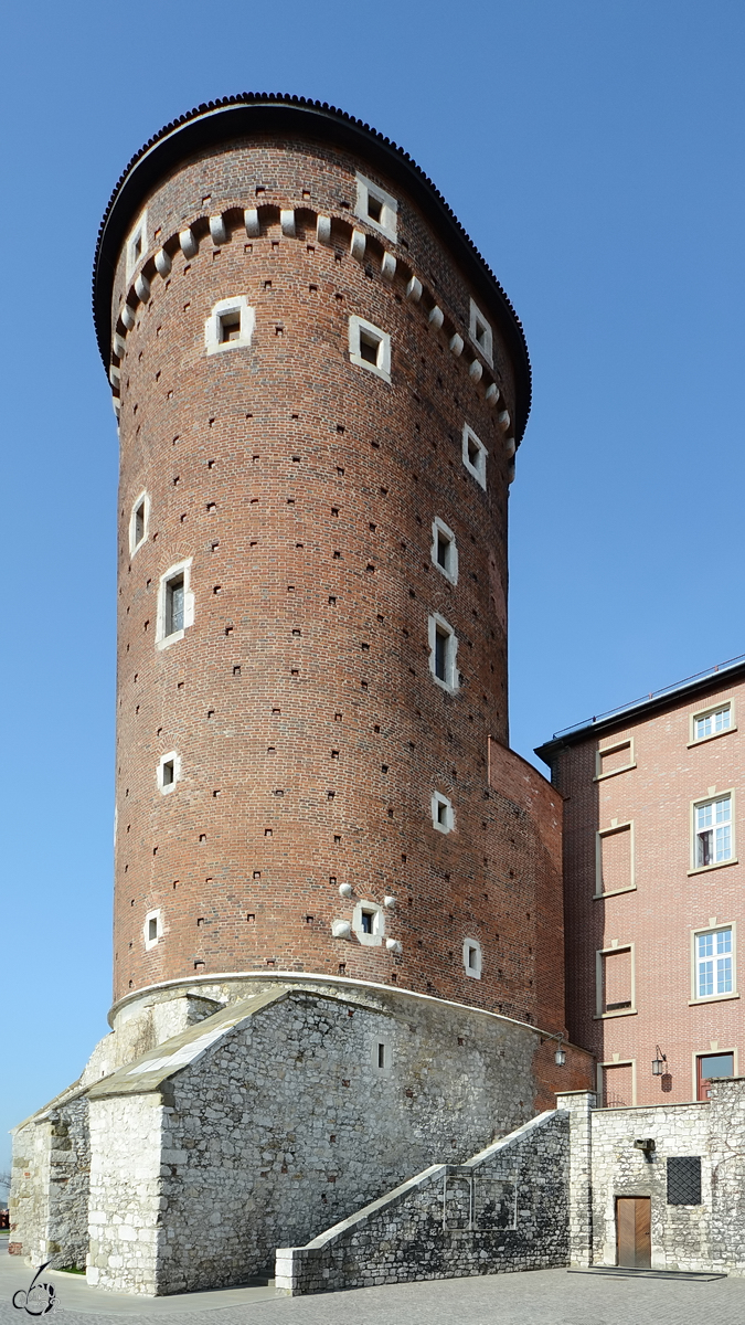 Der Sandomir-Turm stammt aus dem 15. Jahrhundert wurde ursprnglich als Kanonenstation genutzt. (Krakau, April 2014)
