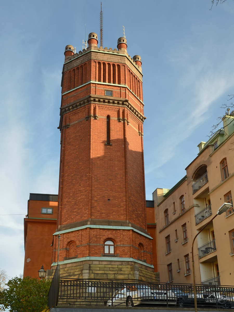 Der Wasserturm Mosebacke befindet sich im Stockholmer Stadtteil Sdermalm. (Oktober 2011)