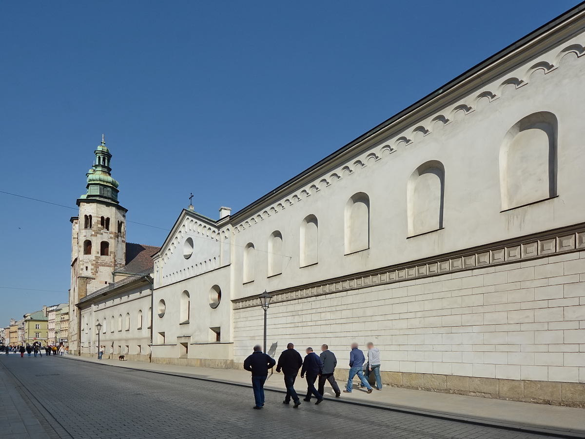 Die Auenmauern des Nonnenklosters des Frauenordens der Klarissen in Krakau. (April 2014)