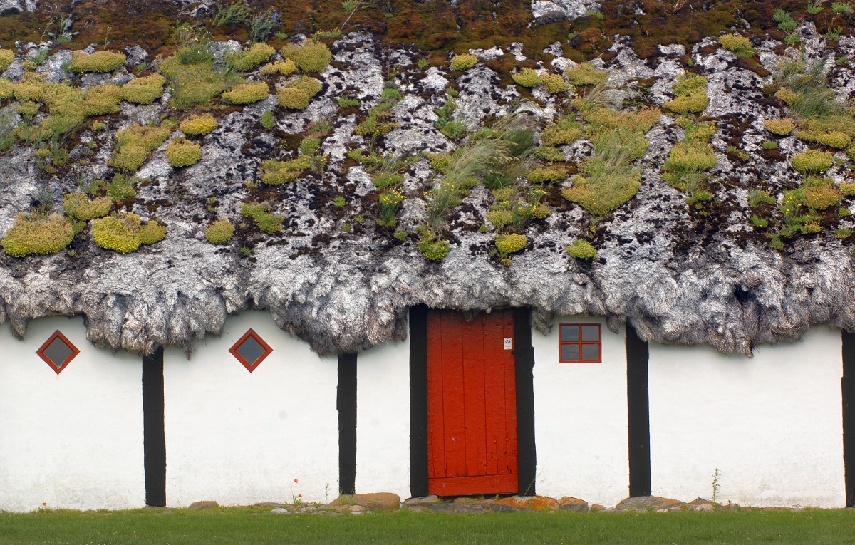 Die Eingangstr eines traditionellen Lser Bauernhauses in Gammel sterby auf der Insel Ls. Ausnahme: 13. Juli 2012.
