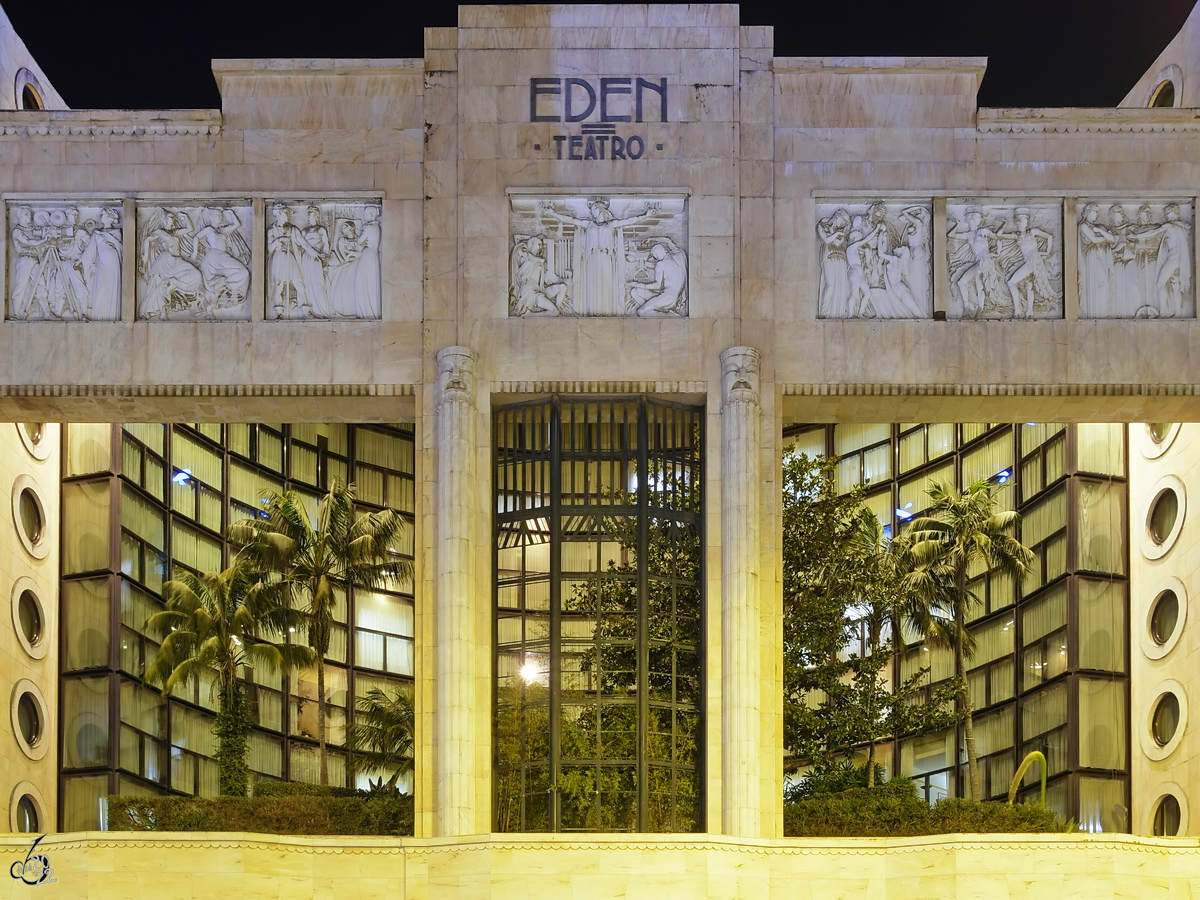 Die Fassade des im Stil des Art dco erbauten Teatro Eden in Lissabon. Das 1931 erffnete Grokino wurde mittlerweile zu einem Hotel umgebaut. (Januar 2017)