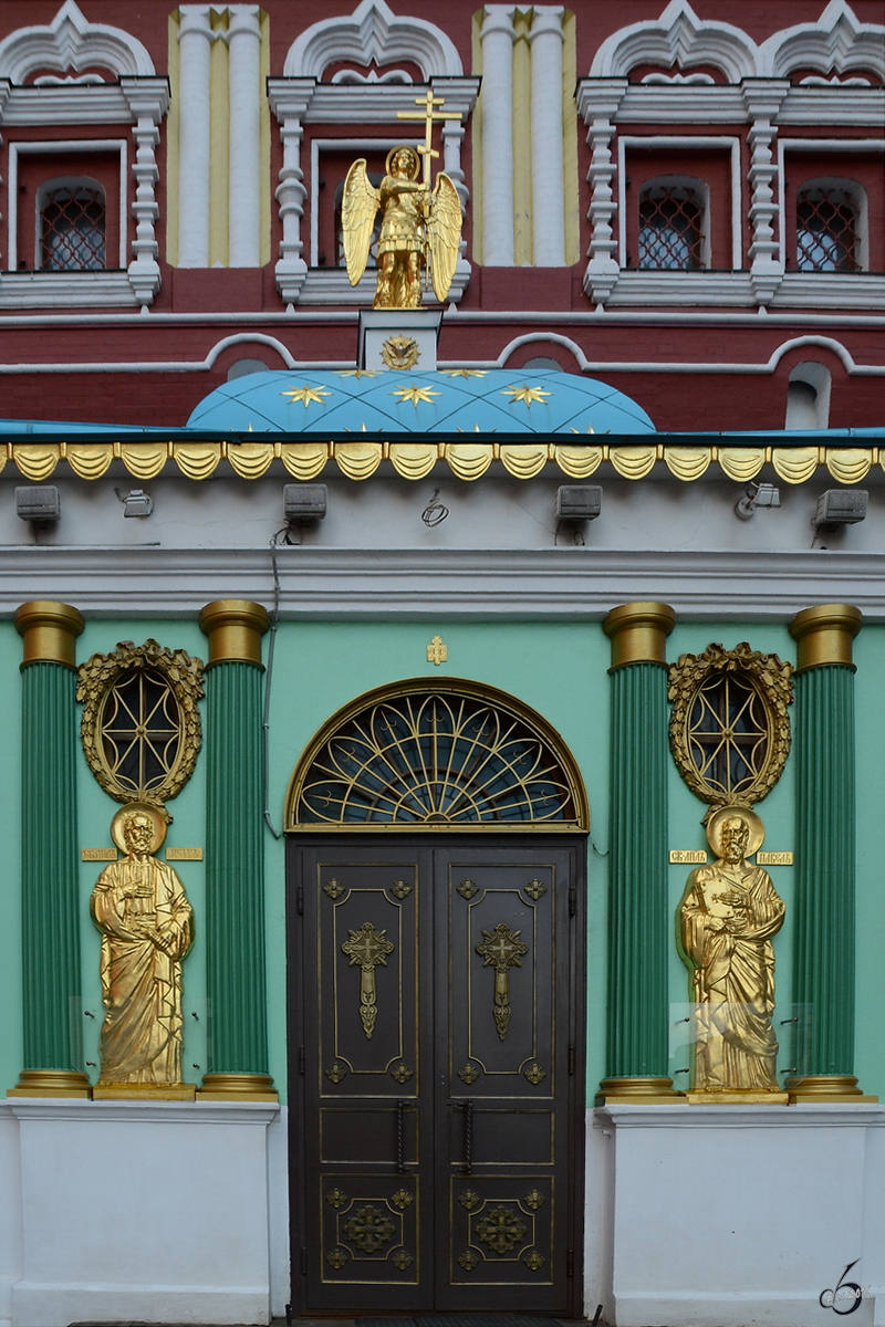Die Iberische Kapelle auf dem Roten Platz in Moskau. (Mai 2016)