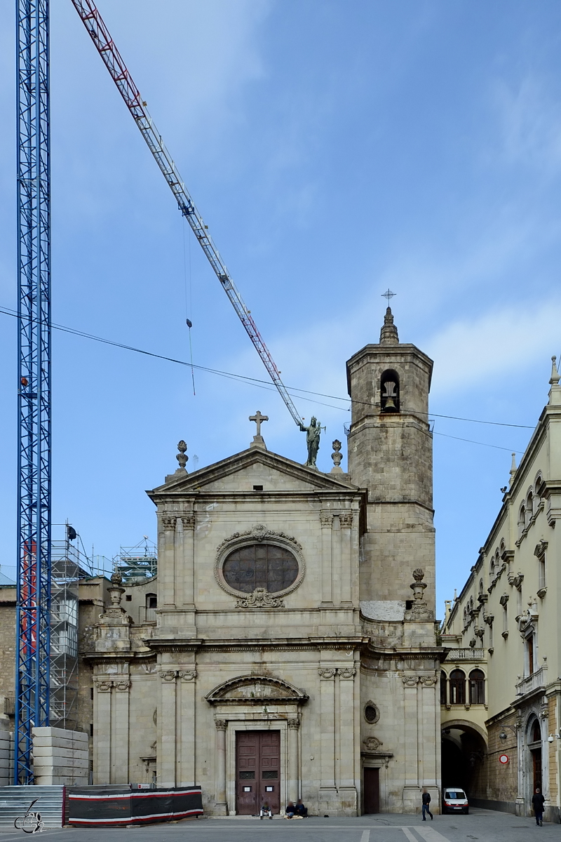 Die im Rokokostil verzierte Kirche Unserer Lieben Frau von der Barmherzigkeit (Baslica de la Merc) wurde zwischen 1765 und 1775 erbaut. (Barcelona, Februar 2012)