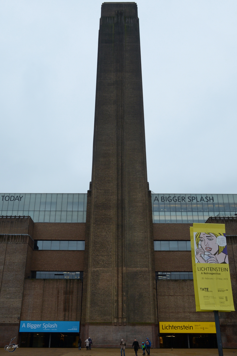 Die Tate Gallery of Modern Art befindet sich in einem umgebauten Kraftwerk und ist eines der weltweit grten Museen fr moderne und zeitgenssische Kunst. (London, Mrz 2013)