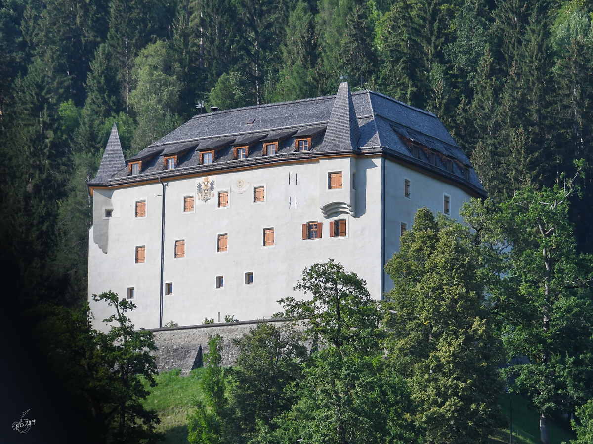 Die Ursprnge des Schlosses Lengberg gehen auf das Jahr 1190 zurck. (August 2019)