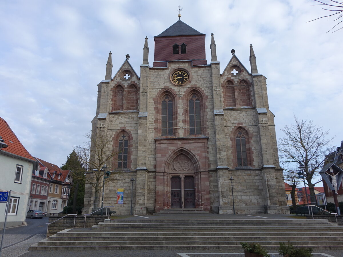 Dingelstdt, neugotische kath. Pfarrkirche St. Gertrudis, erbaut von 1852 bis 1855 (18.03.2024)